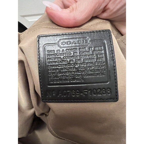 Vintage Coach F10288 Black Leather Large Tote - Picture 8 of 11